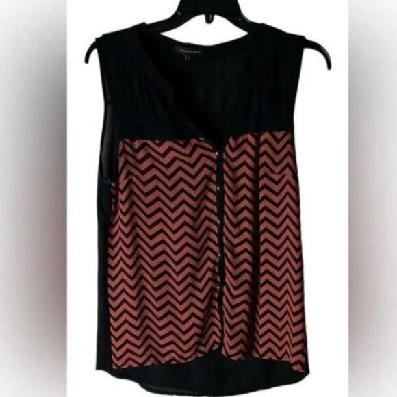 Maxinne Mode Top Women's Size Large Sleeveless Button Up Front Sheer Shirt - Picture 1 of 8